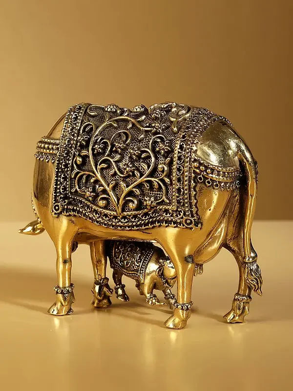 Vastu Kamdhenu Cow with Calf Idol